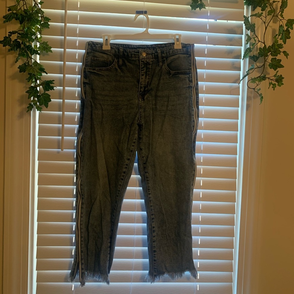 Wild fable, high rise ankle size 12